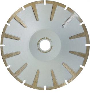 Diamond blade for curves